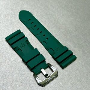Panerai Rubber Submersible Strap 24mm in GREEN W/  GREEN logo